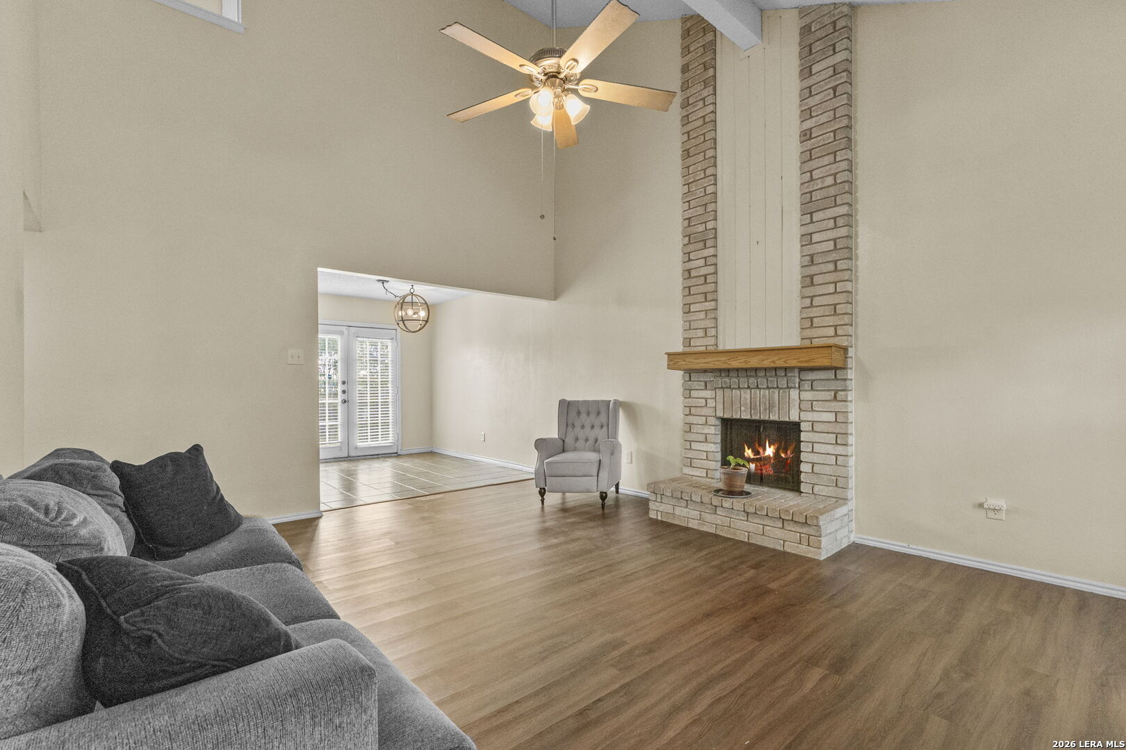 702 GARDEN MEADOW DR, Universal City, TX 78148