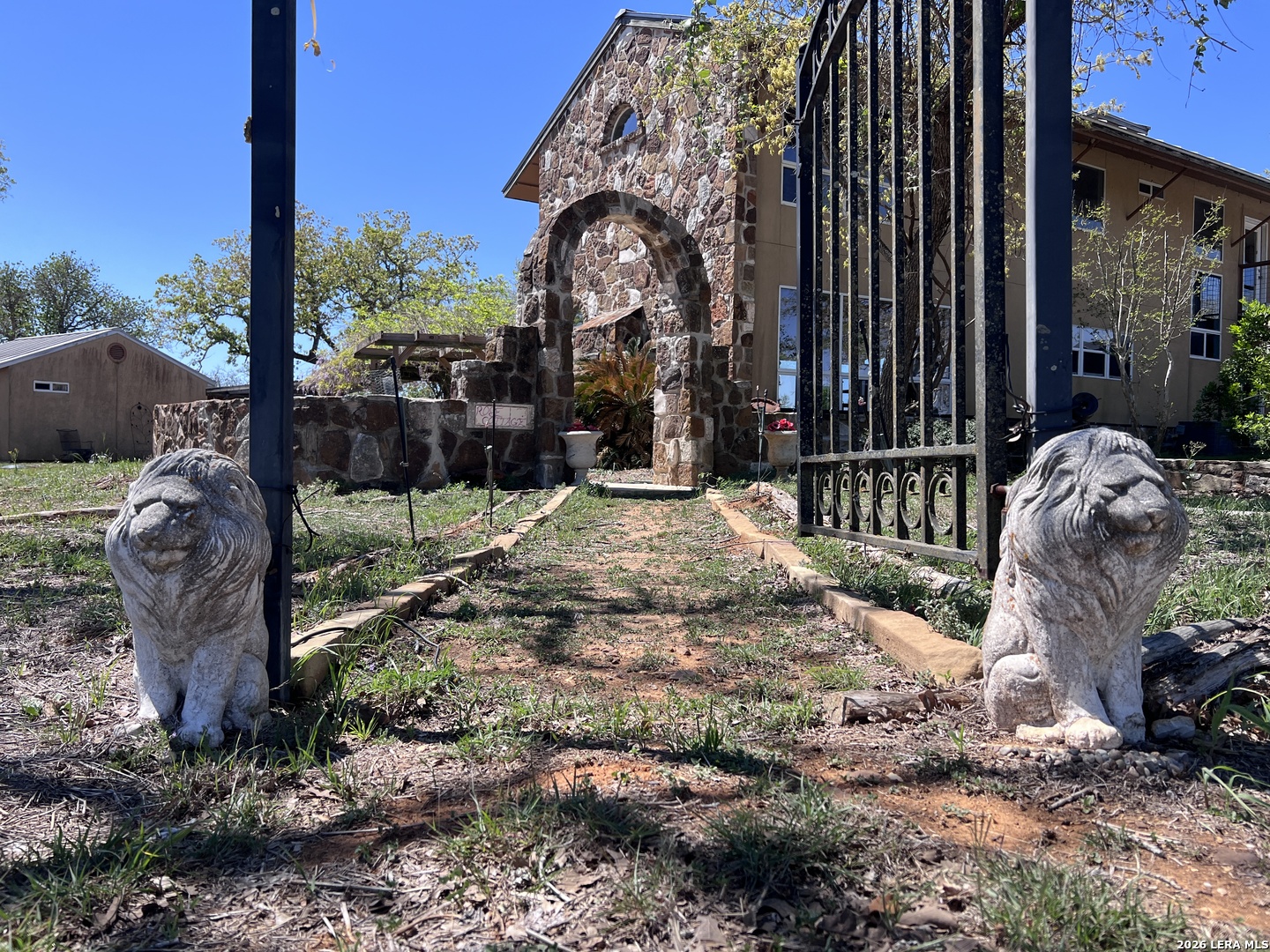 Photo 2 of Single family home for sale at 184 Guadalupe Hills, Seguin, TX 78155 | MLS# 1876283 | Listing updated on 2026-08-21
