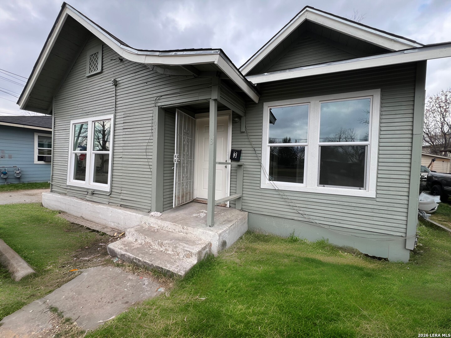 101 Stanley Ct Listing Cover Image