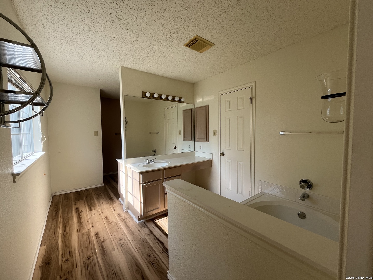 10403 Pelican Oak Dr, San Antonio, TX 78254