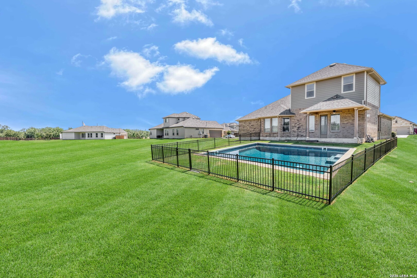 5021 Tupelo Row Listing Cover Image