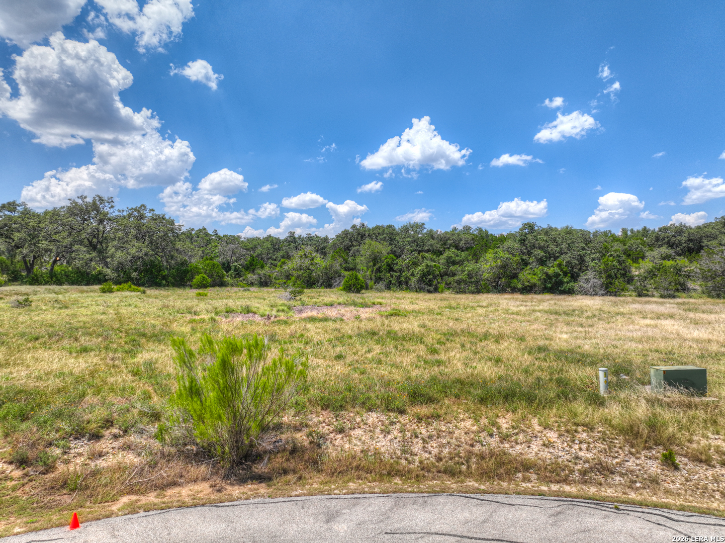 2121 Camino Way Listing Cover Image