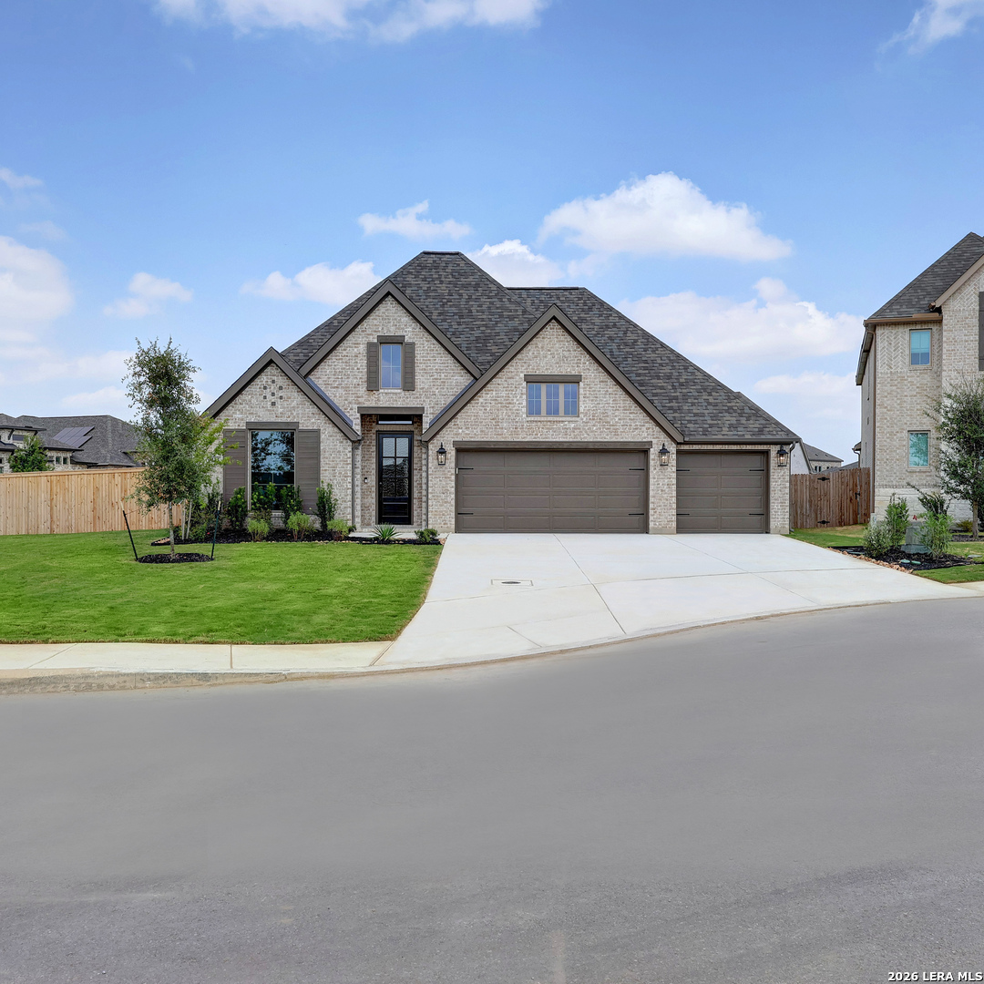 113 Pin Oak Listing Cover Image