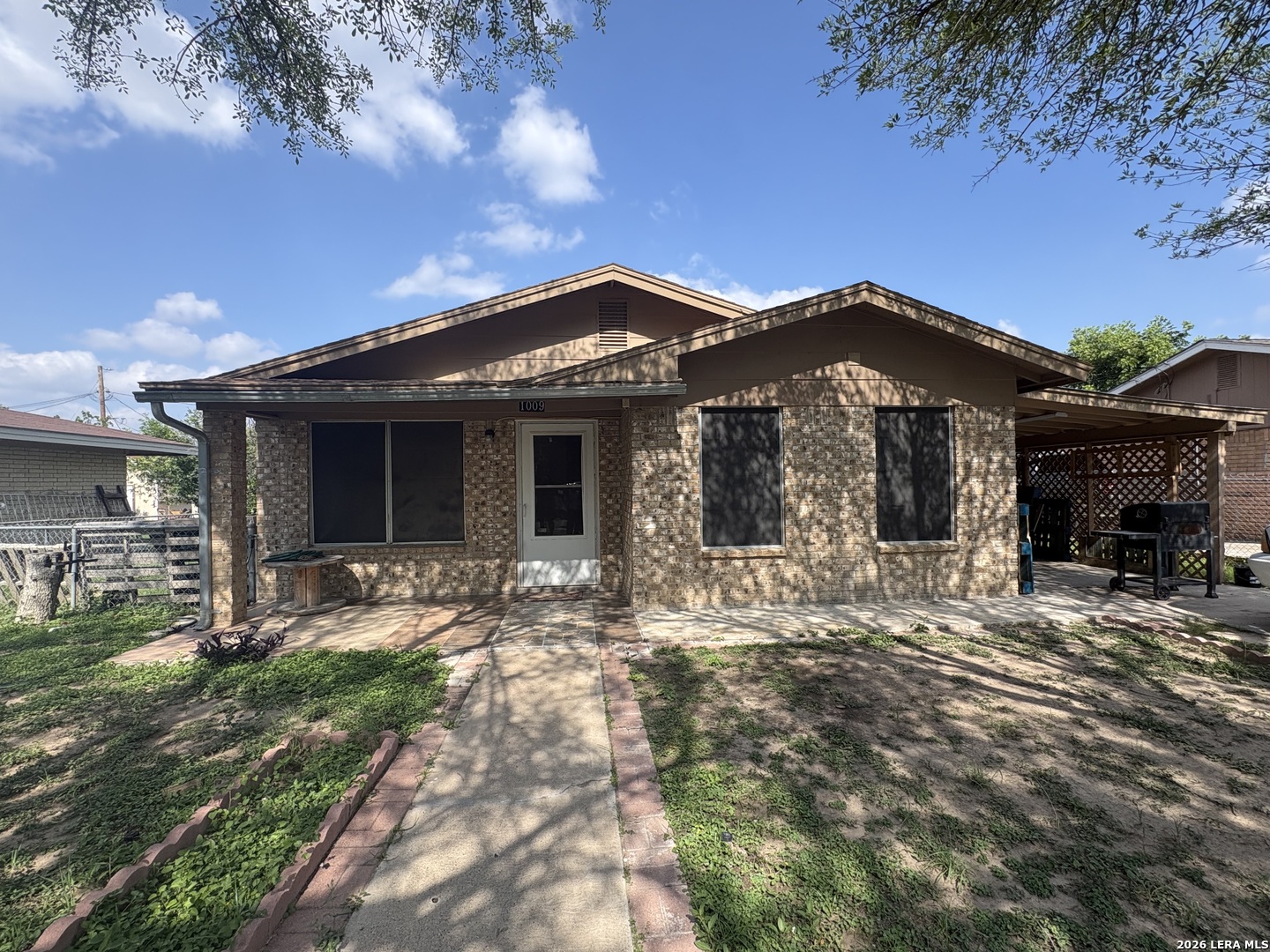 1009 Kiriaka, Eagle Pass, TX