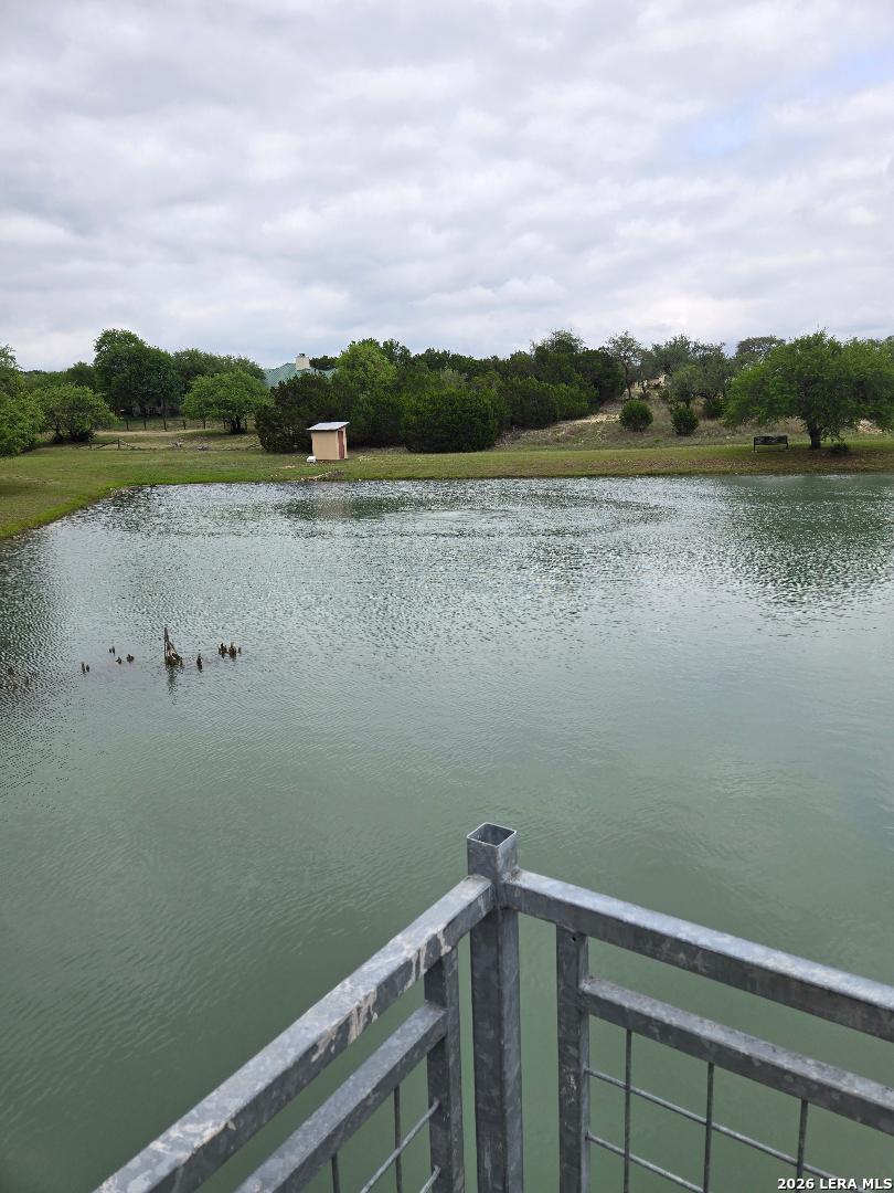 516 CIELO VIS, Canyon Lake, TX 78133