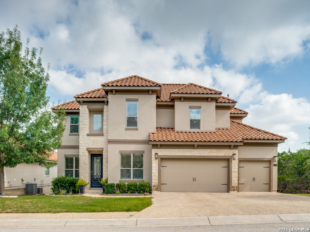 25123 Estancia Cir Listing Cover Image