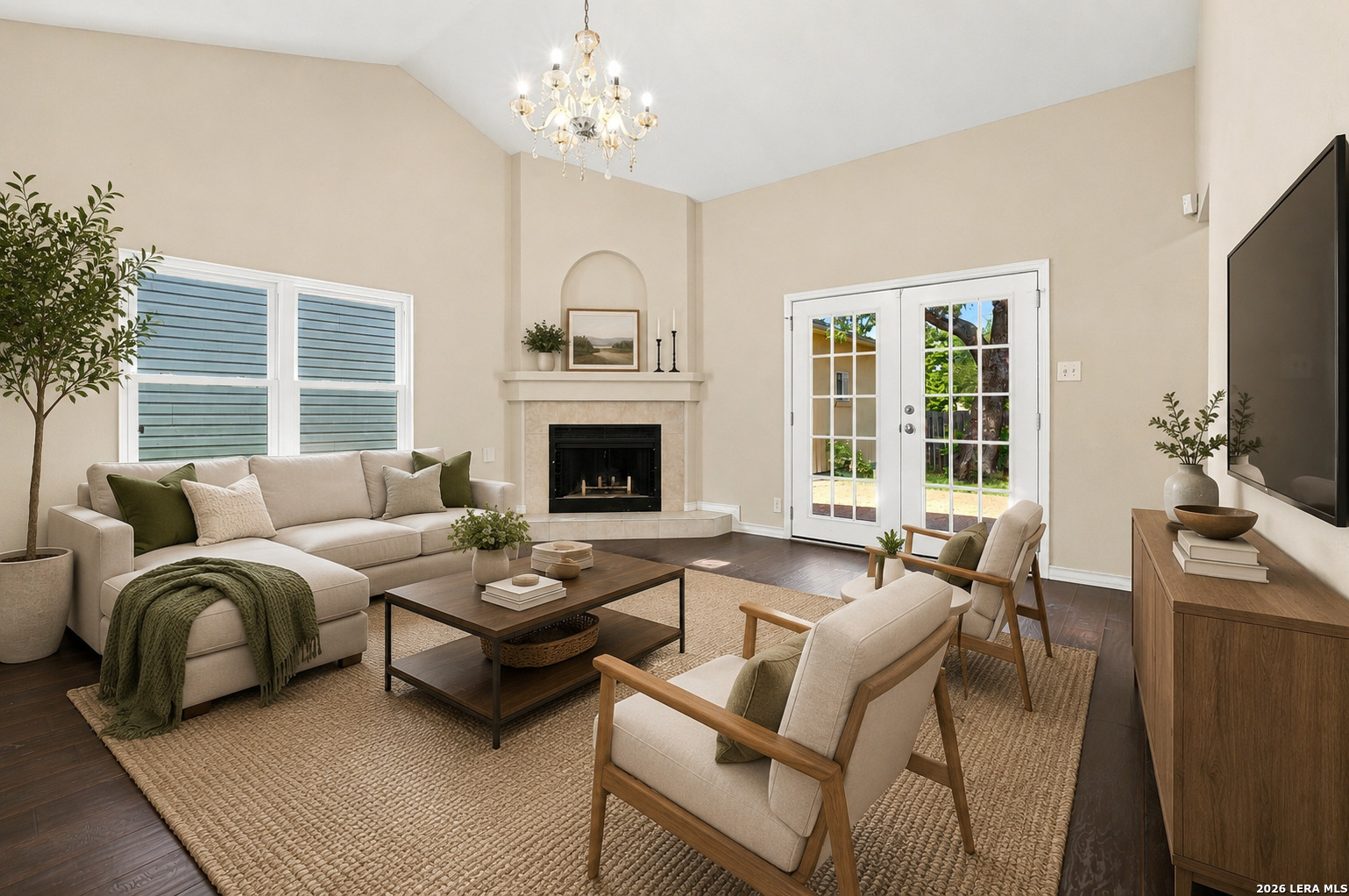 3026 Beacon Fld Listing Cover Image
