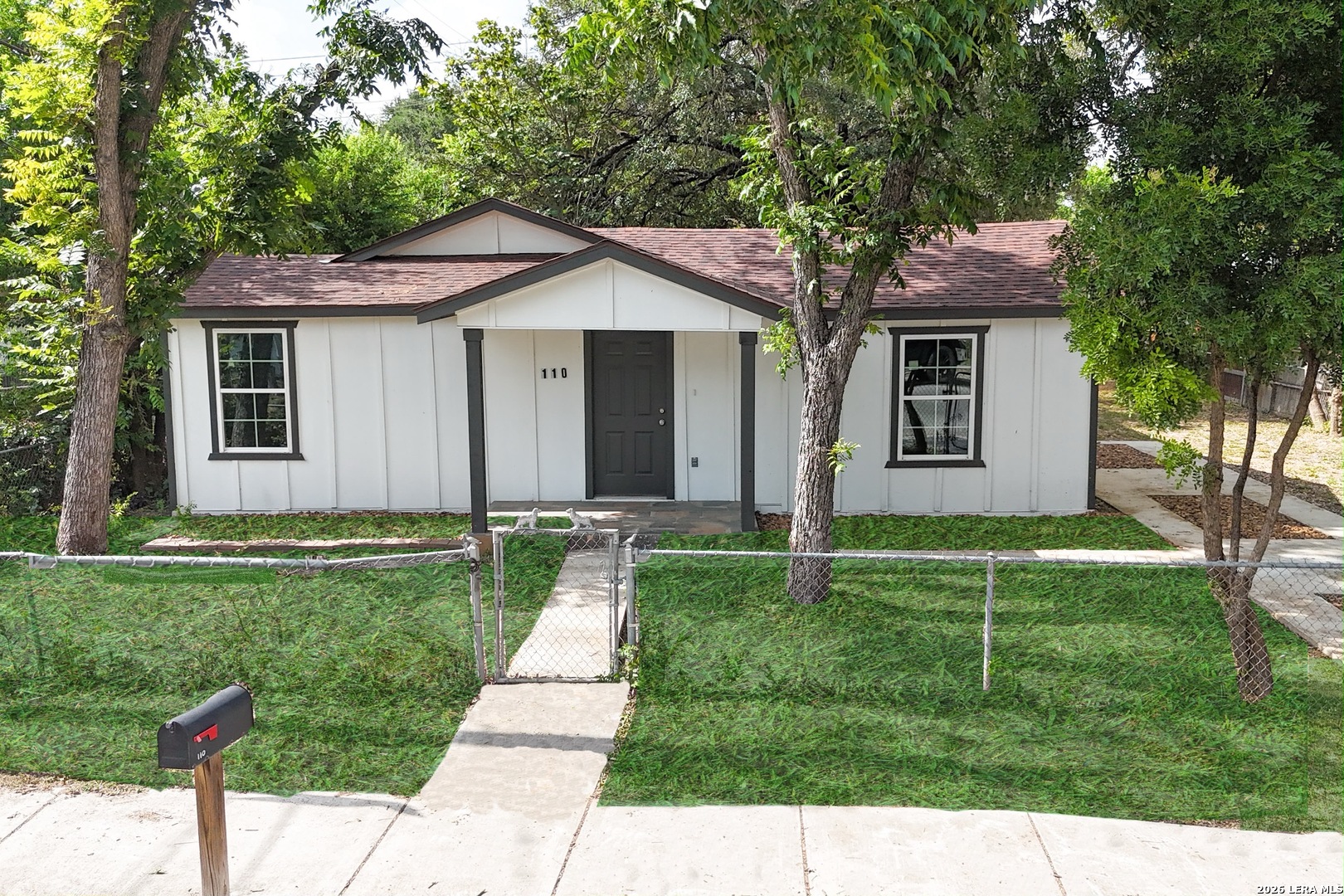 110 WHITMAN AVE, San Antonio, TX 78211