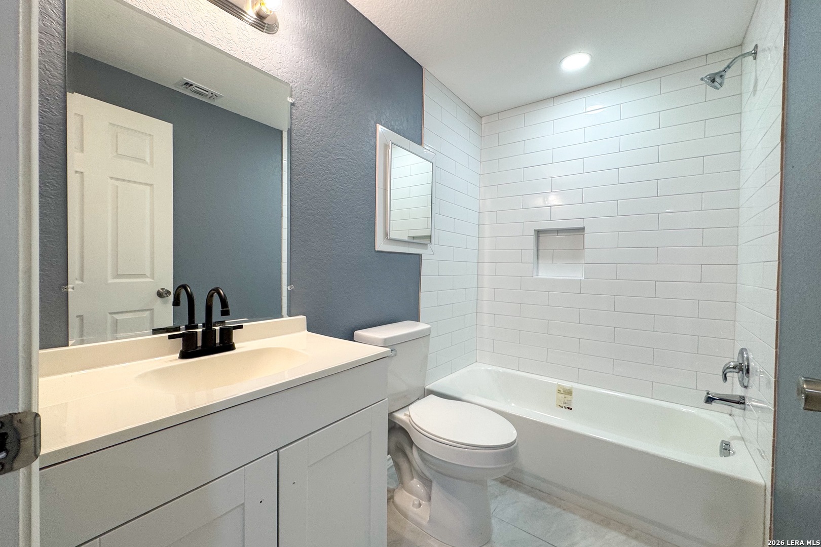 110 WHITMAN AVE, San Antonio, TX 78211