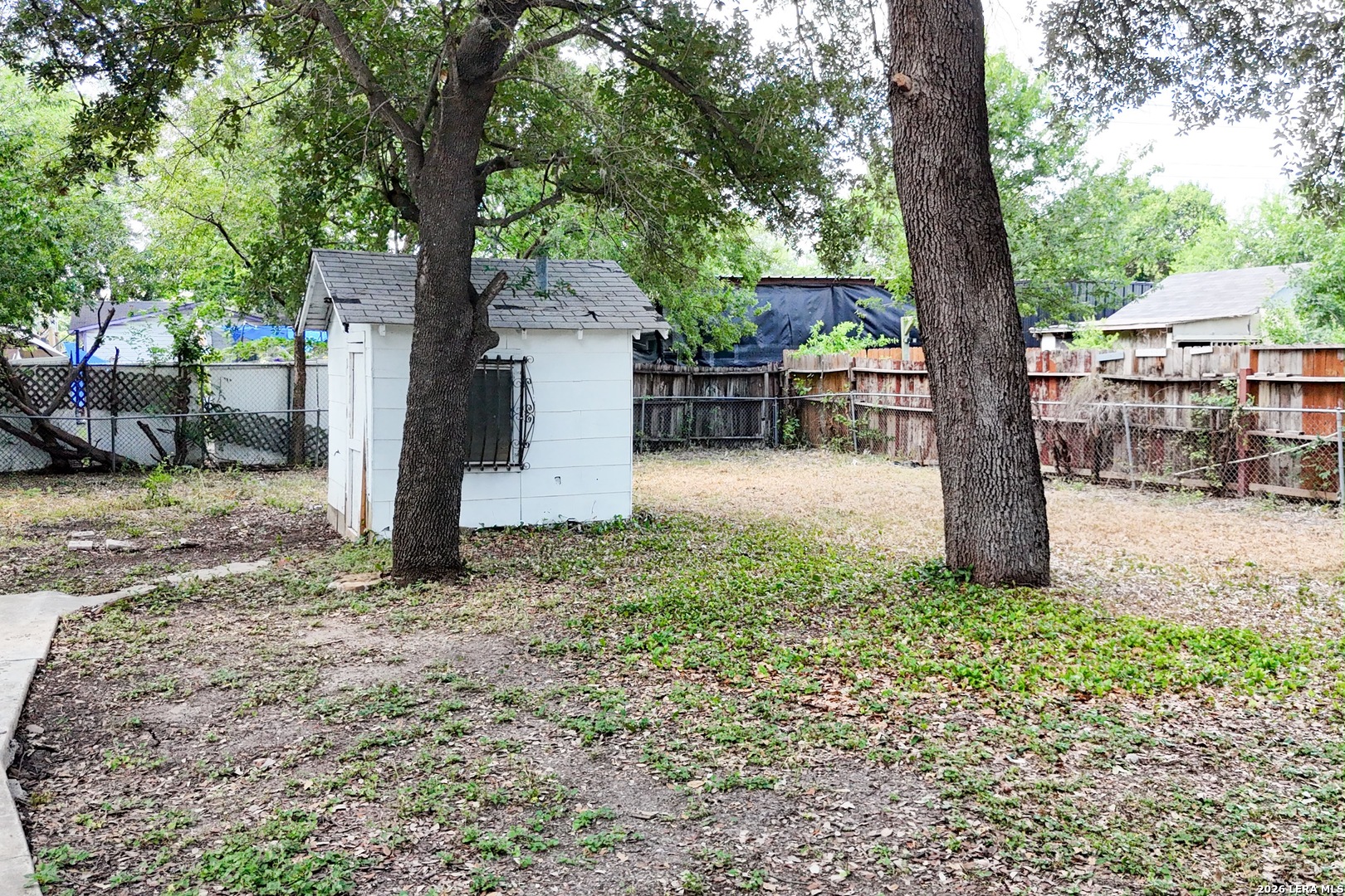 110 WHITMAN AVE, San Antonio, TX 78211