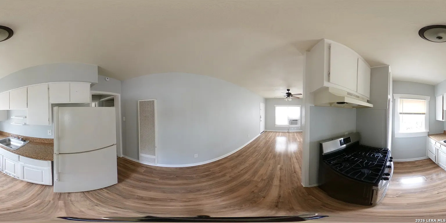 1701 Dawson St Listing Cover Image