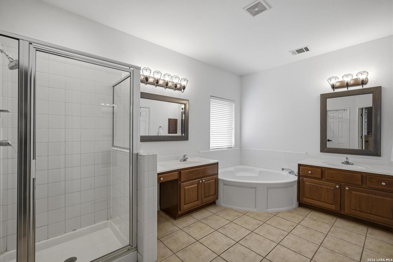 615 Hookberry Trl, San Antonio, TX 78256