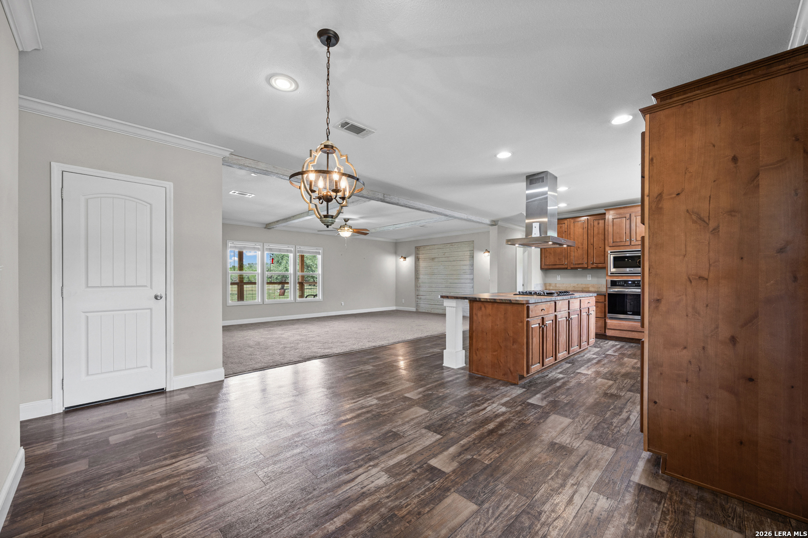 7870 Ranch Road 165