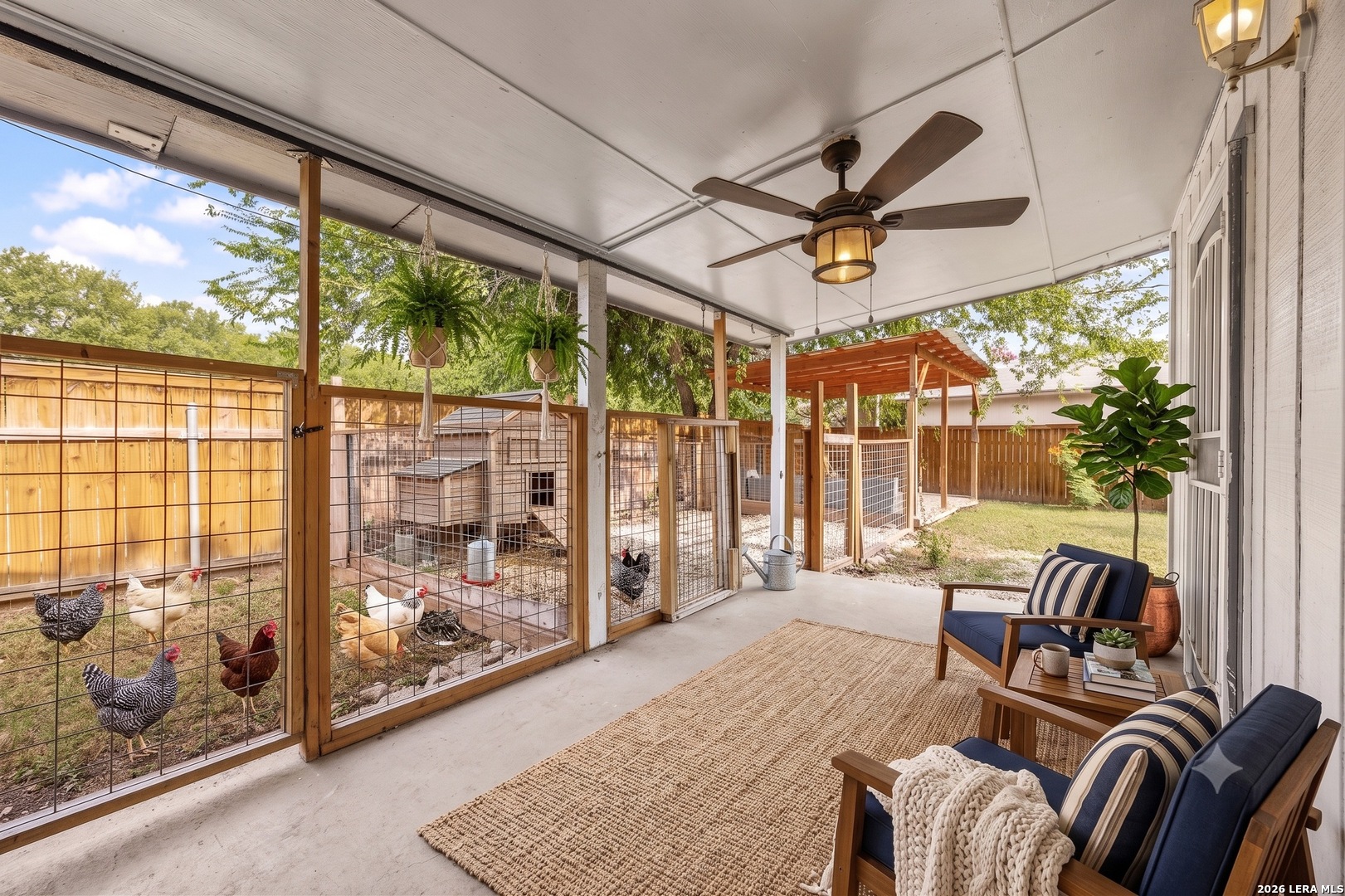 631 STOREYWOOD DR, San Antonio, TX 78213