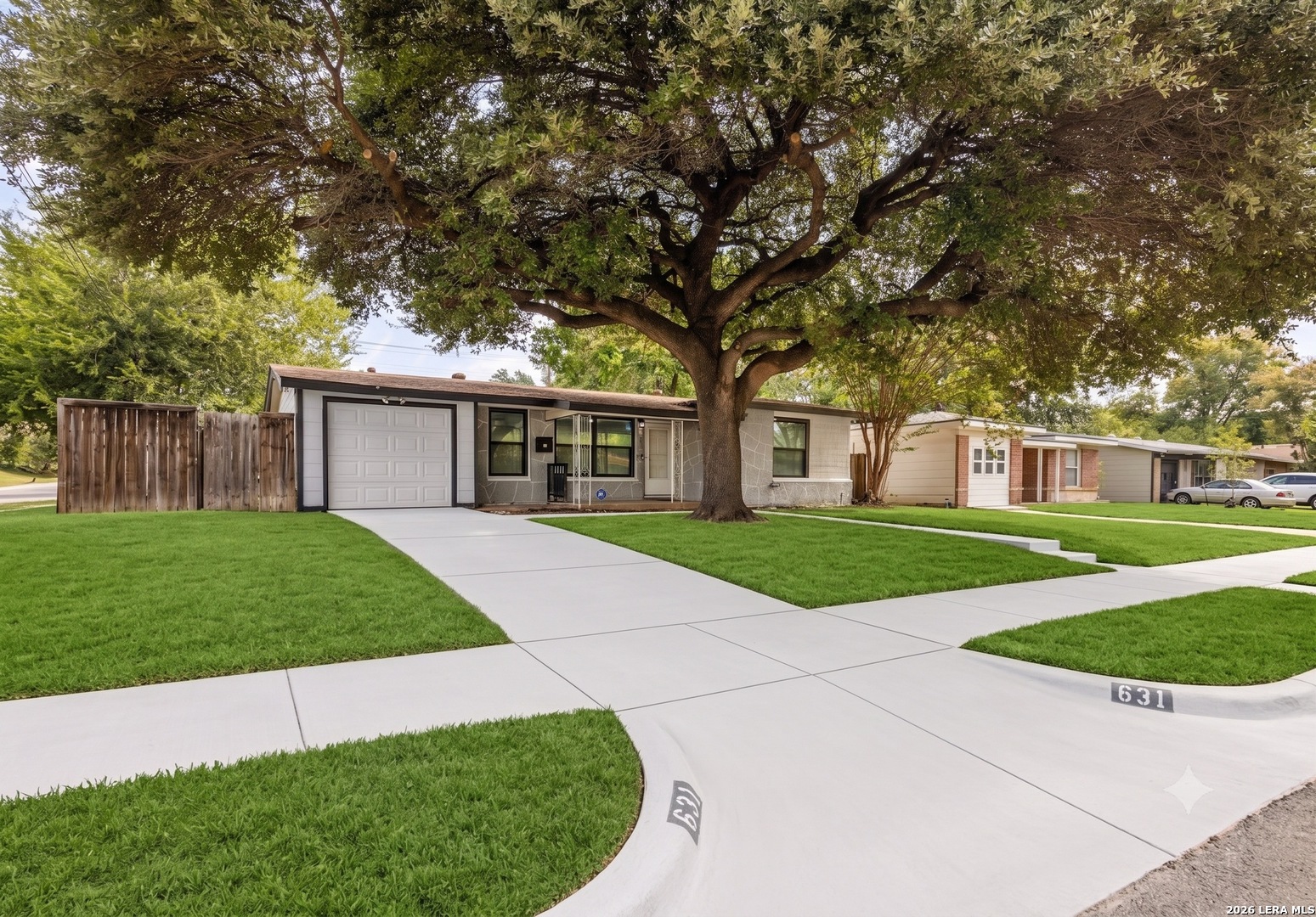 631 STOREYWOOD DR, San Antonio, TX 78213