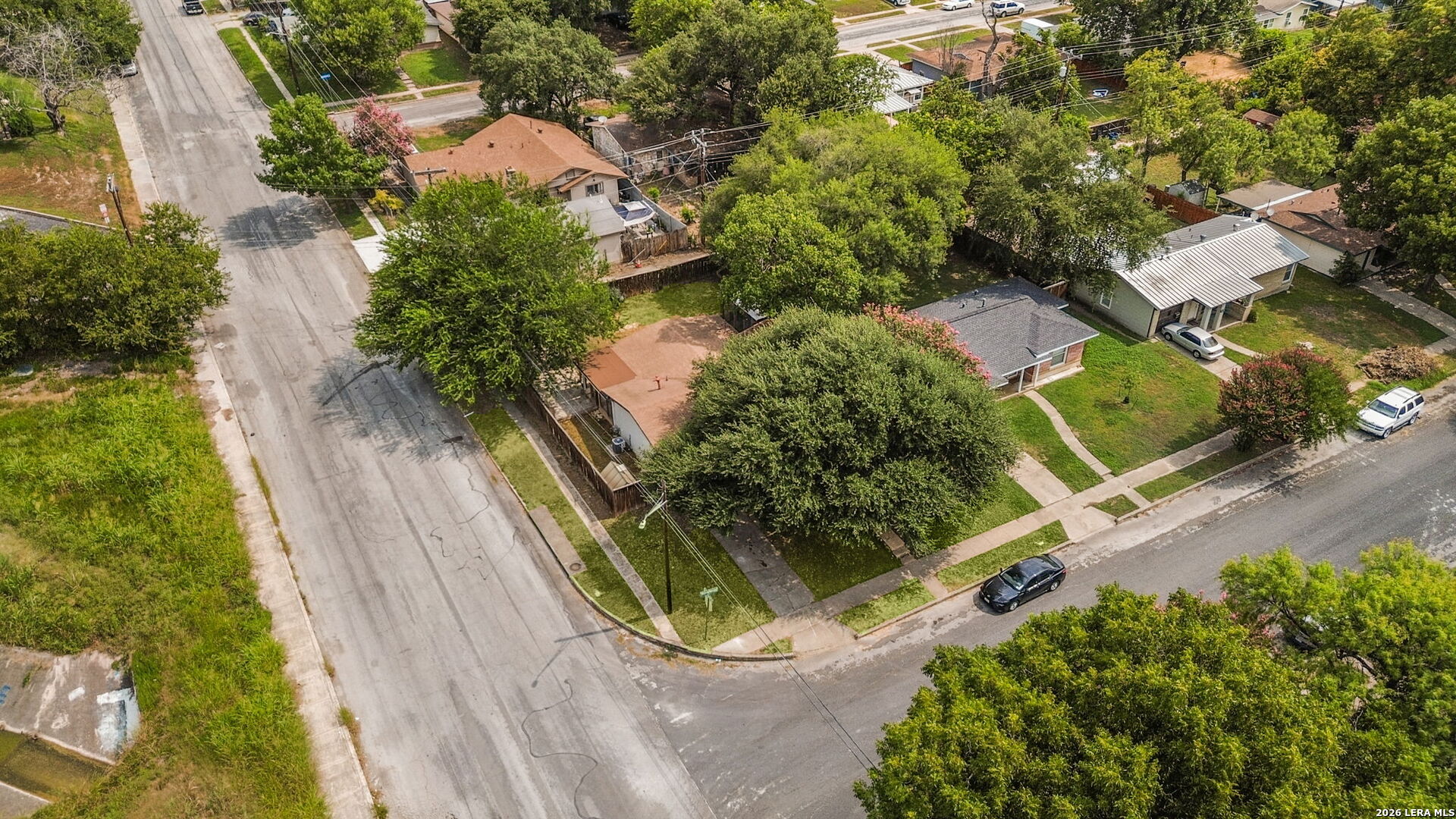 631 STOREYWOOD DR, San Antonio, TX 78213