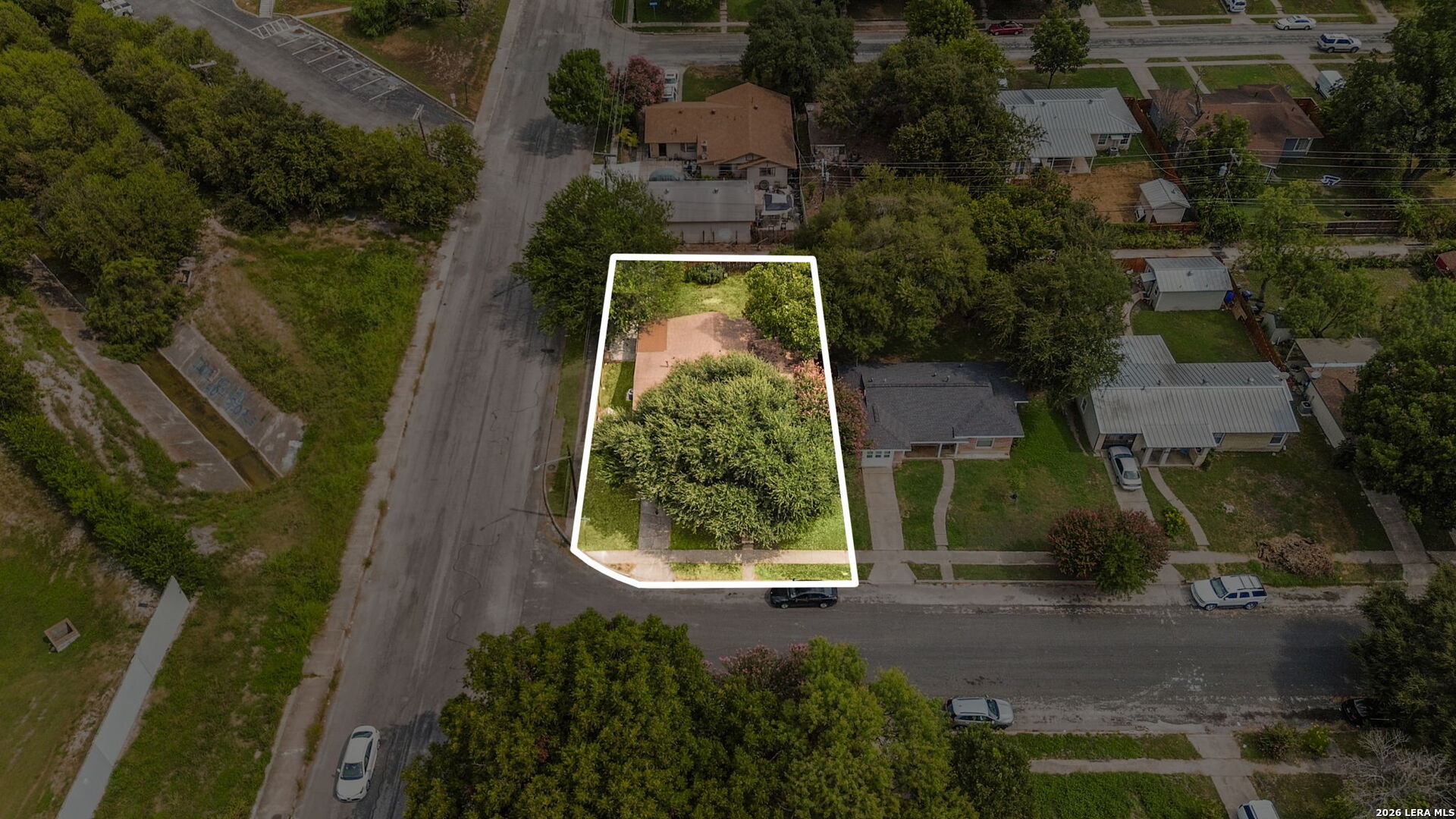 631 STOREYWOOD DR, San Antonio, TX 78213