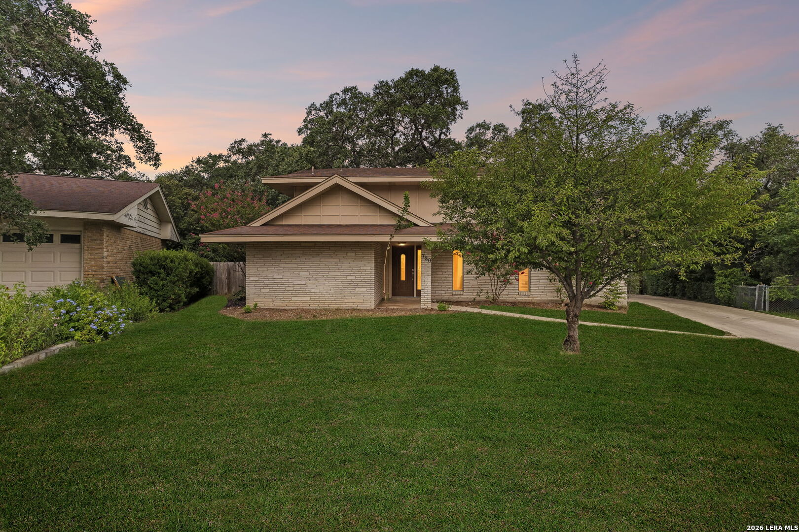 720 Indigo St, San Antonio, TX