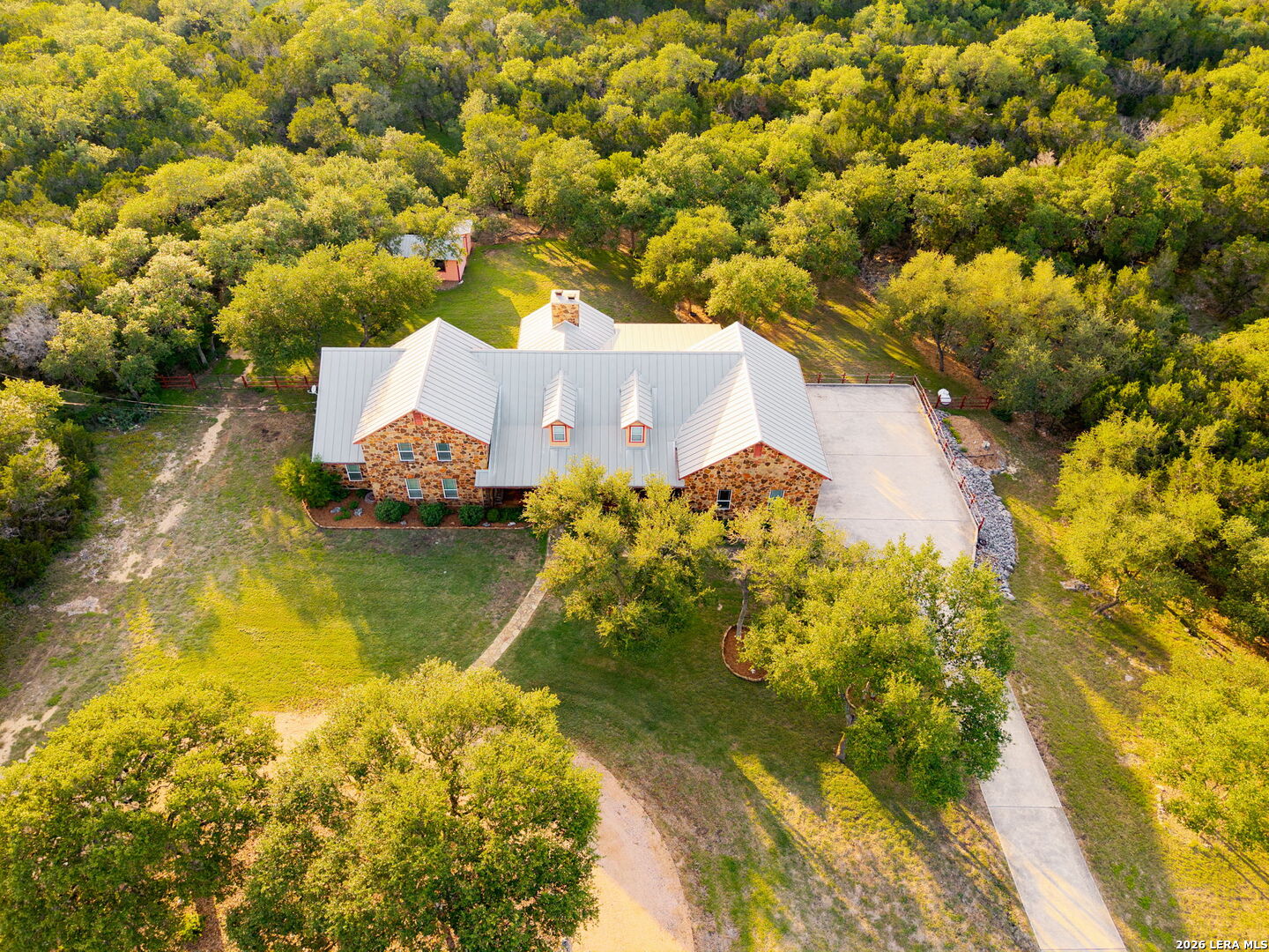 246 Stonebrook Rdg Listing Cover Image