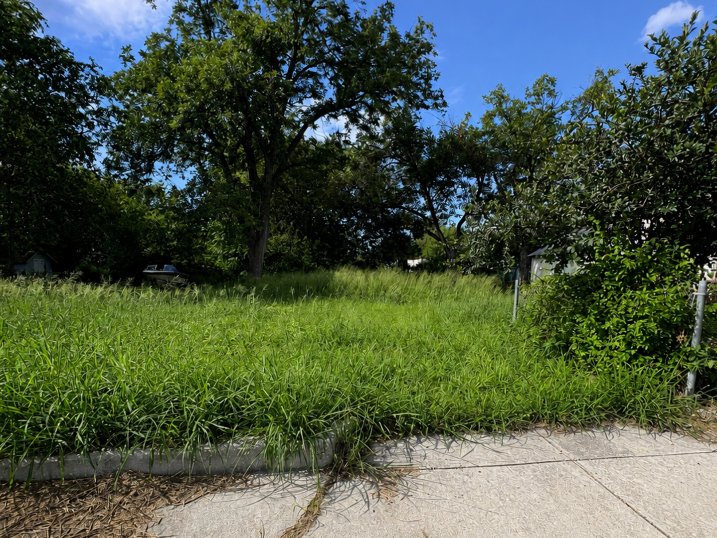 1535 Flanders Ave Listing Cover Image