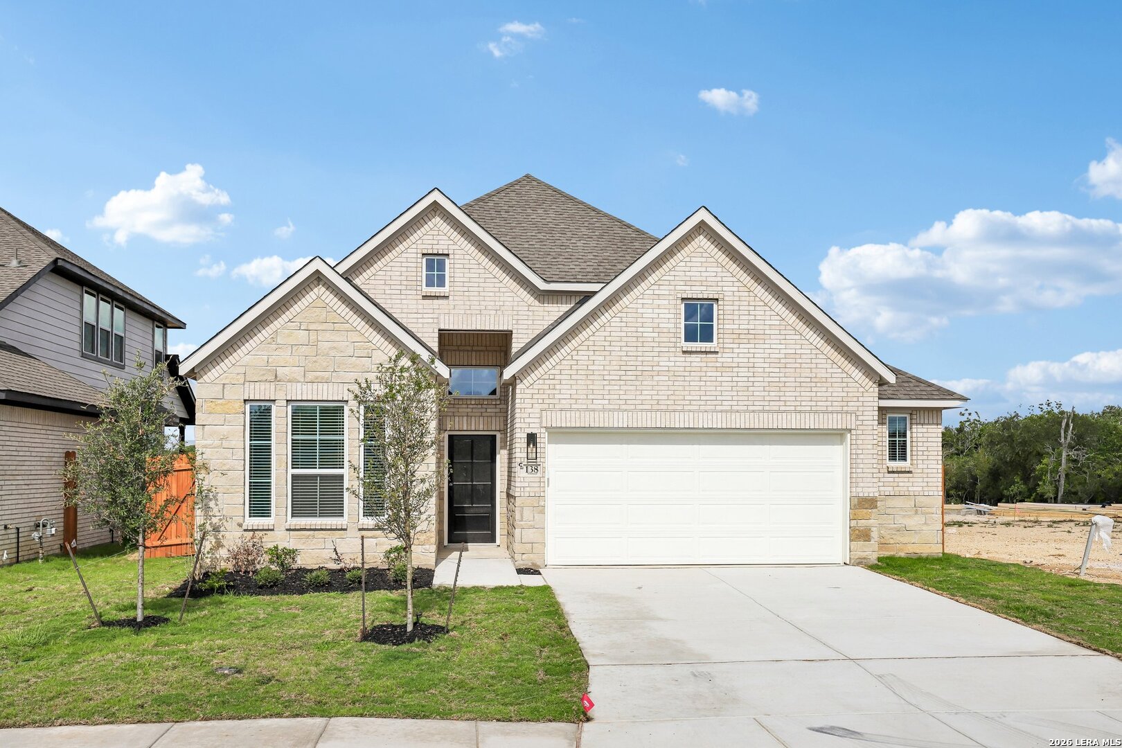 138 Stream St Listing Cover Image