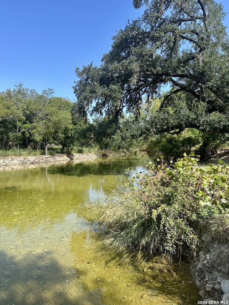 1 Upper Cibolo Creek Rd Listing Cover Image