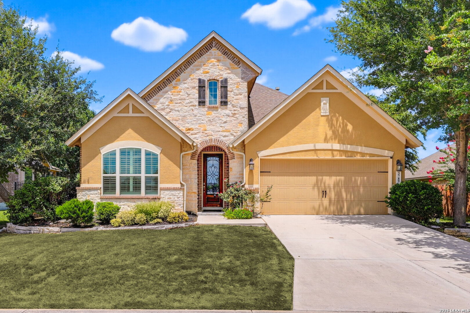 3789 Lariat Listing Cover Image