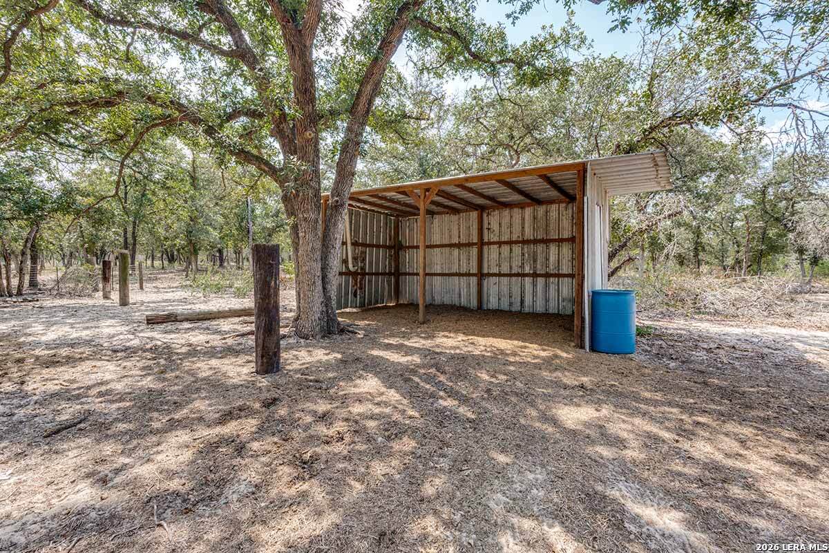 200 Oak Hollow Drive, La Vernia, TX 78121