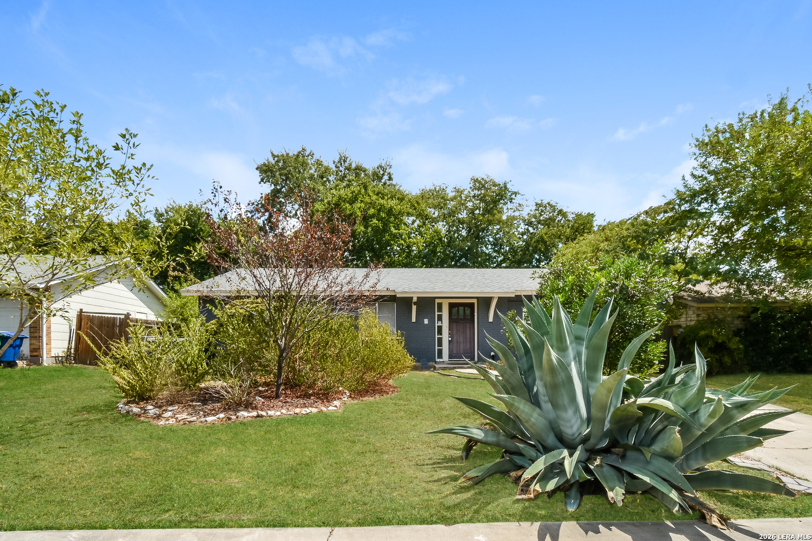 11822 El Sendero Listing Cover Image