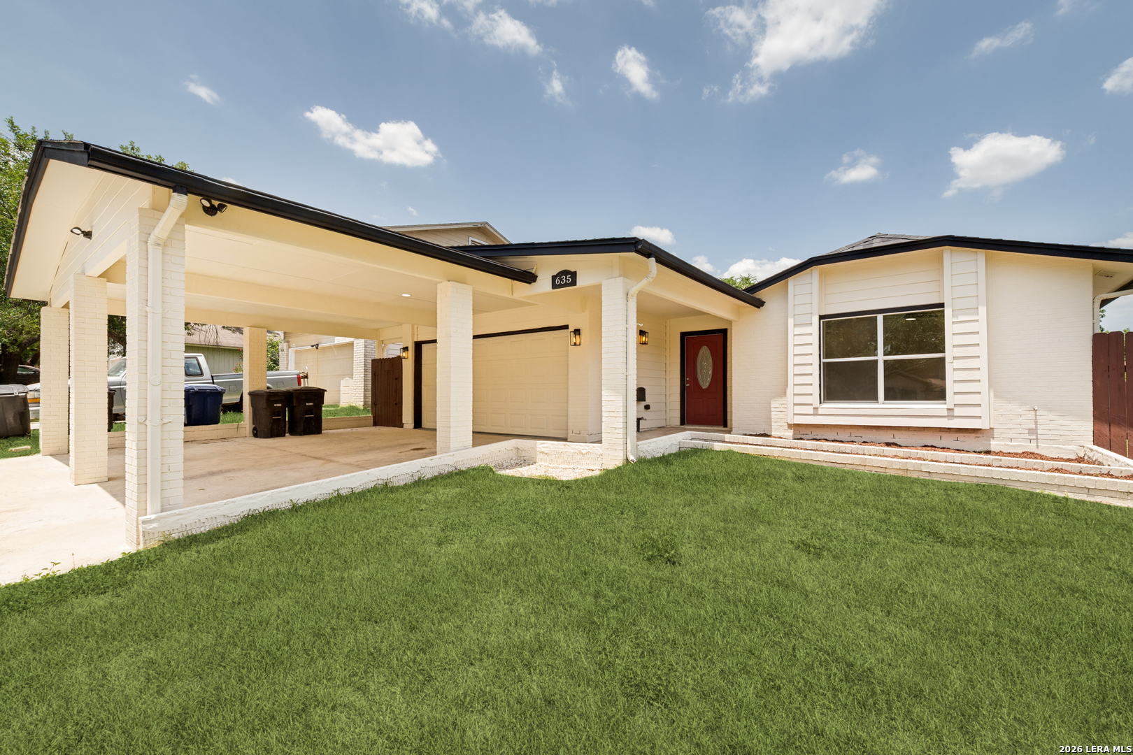 635 Cypresscliff Dr Listing Cover Image