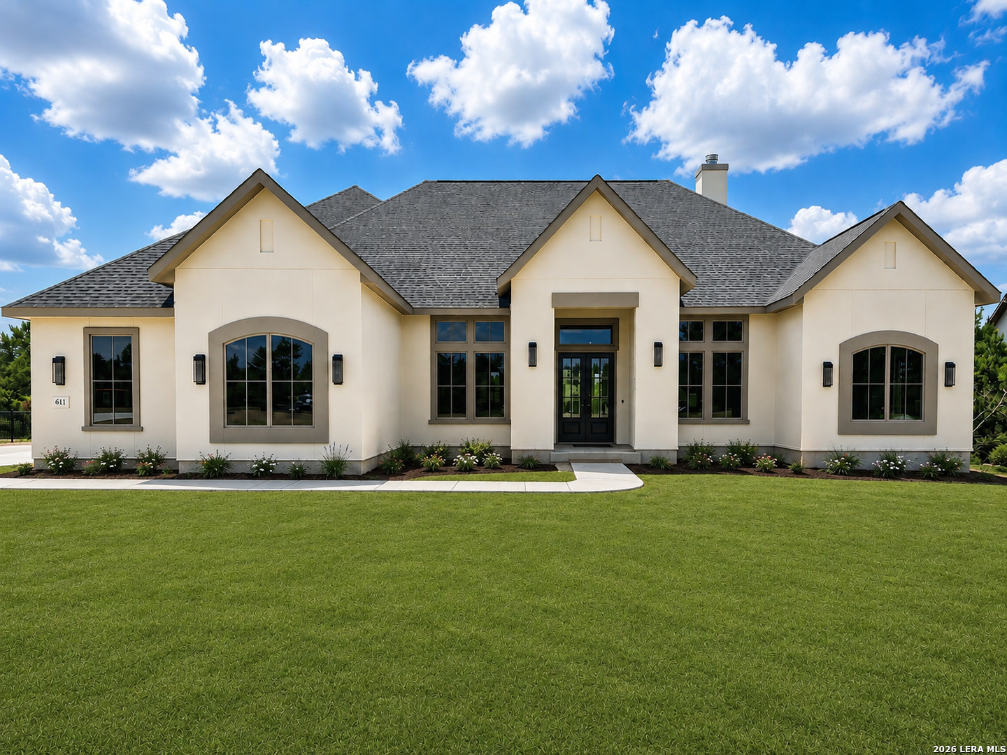 611 Parkview Pl Listing Cover Image