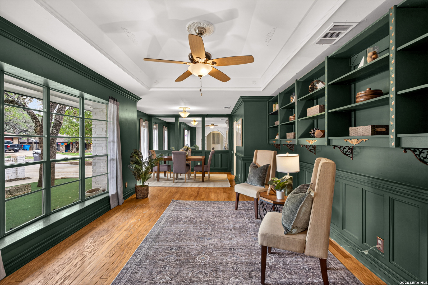 3415 Hopecrest Street Listing Cover Image