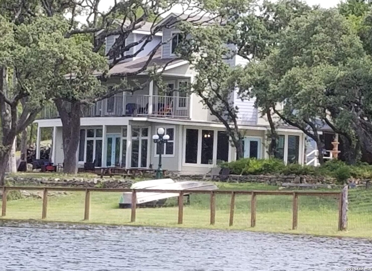 1676 Lake Dr Listing Cover Image