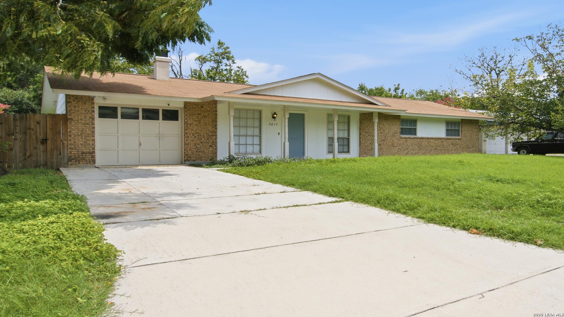 7211 Glen Hvn Listing Cover Image