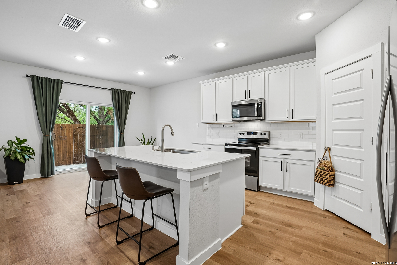 5935 W Hausman UNIT 59