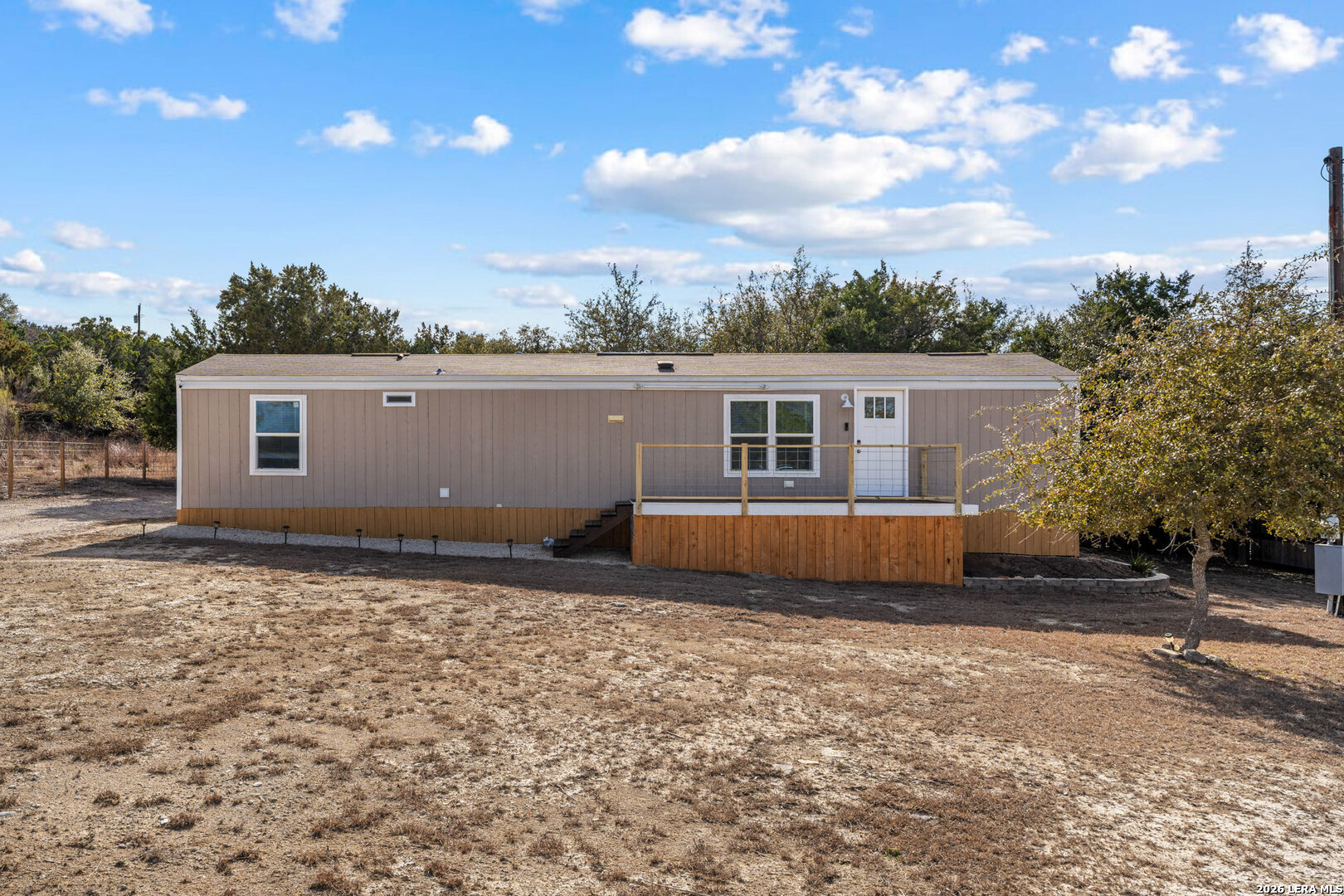 483 Wright Dr Listing Cover Image