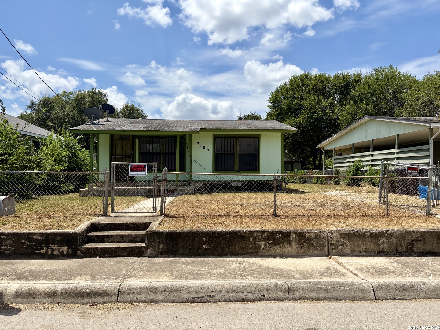 3106 La Rosa St Listing Cover Image