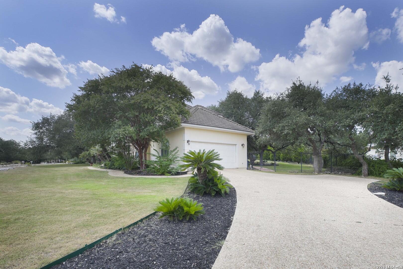 21106 Harvest Hiils, San Antonio, TX 78258