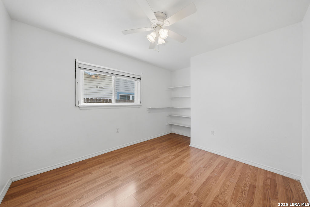 5930 OAK RUN ST, San Antonio, TX 78247