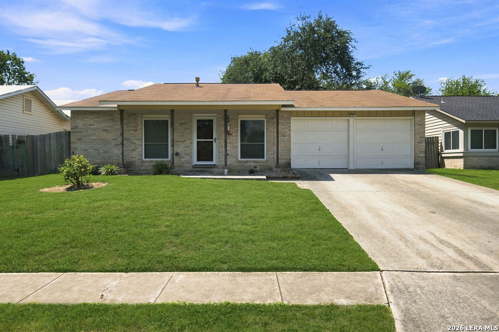 5930 Oak Run St Listing Cover Image