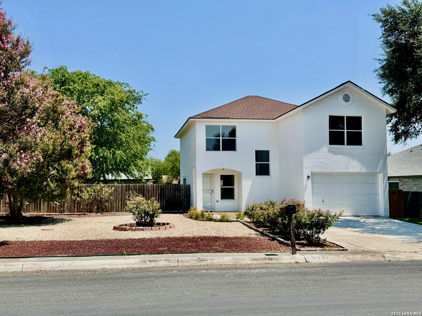 6527 Magic Oaks Listing Cover Image