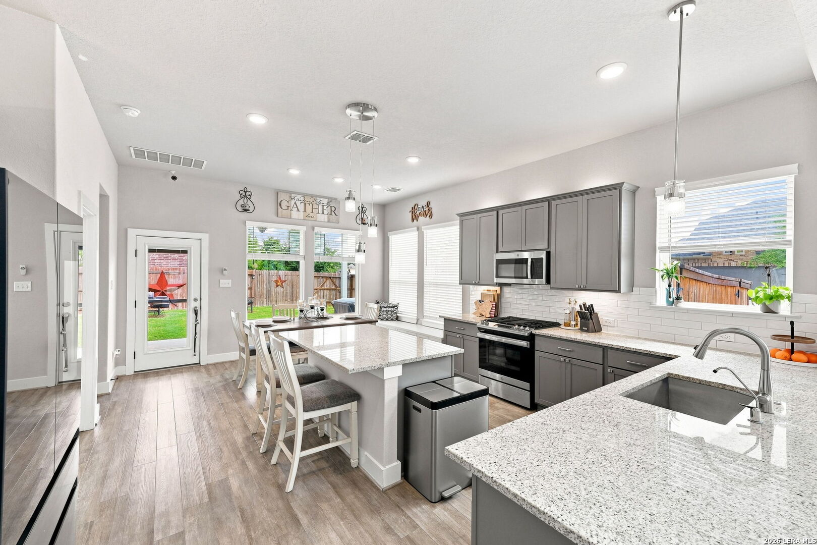 12705 Big Valley, San Antonio, TX 78254