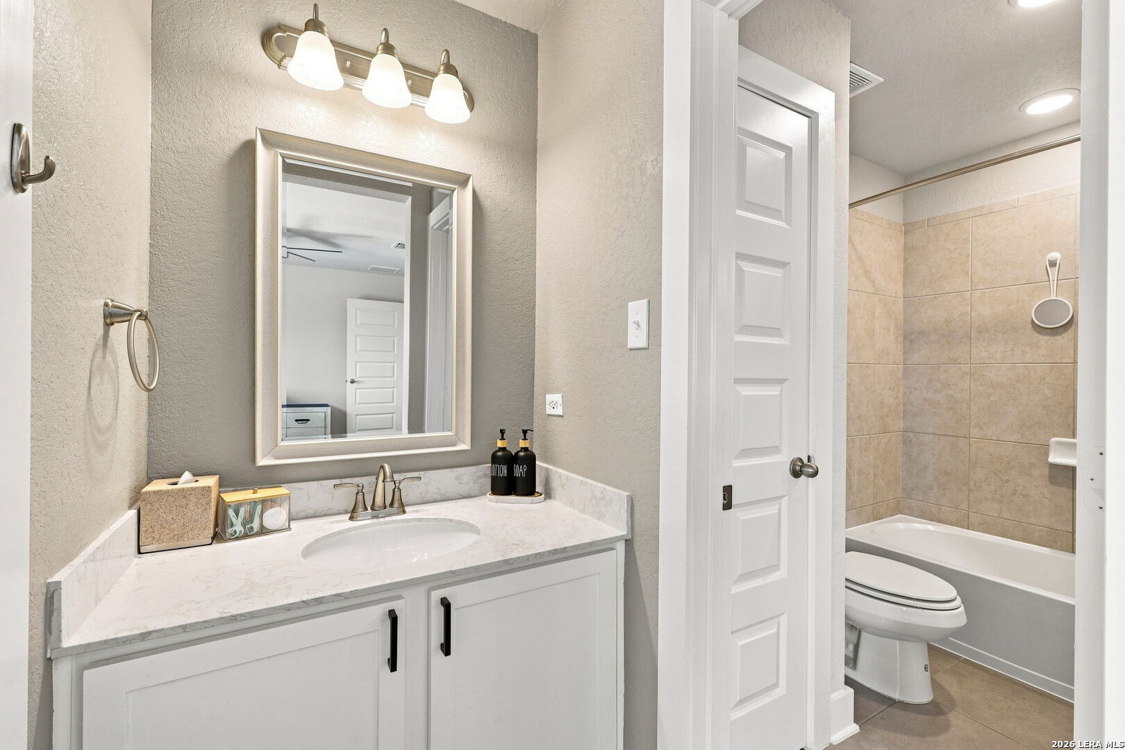 12705 Big Valley, San Antonio, TX 78254