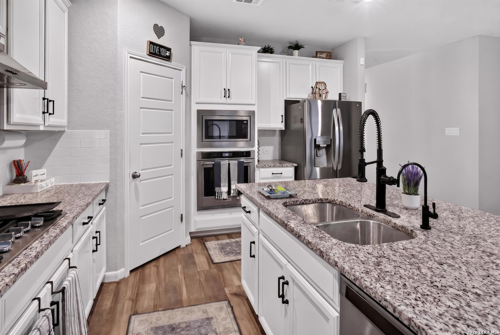 2402 PITCHER RNCH, San Antonio, TX 78253