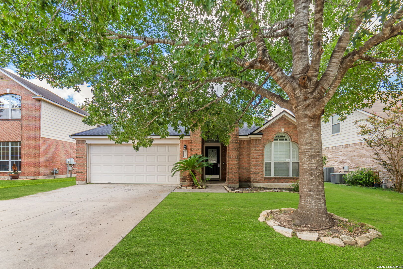 4717 Windy Rdg Listing Cover Image