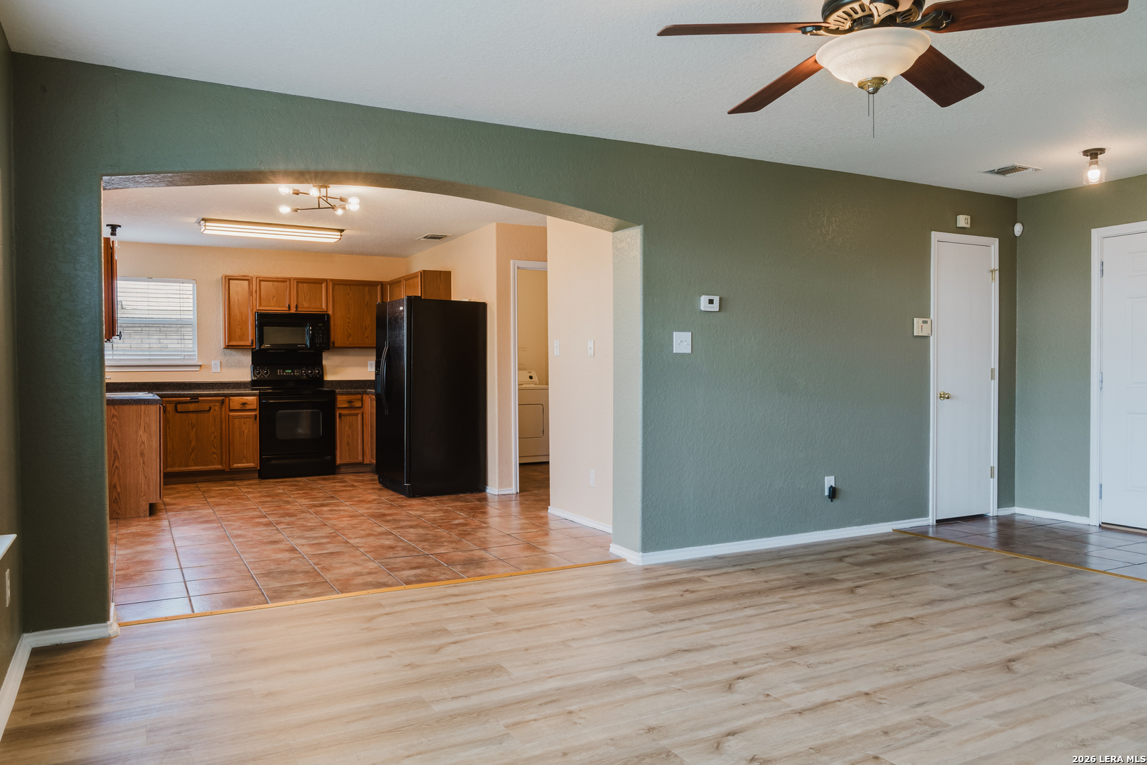 2115 Hollow Circle, San Antonio, TX 78227