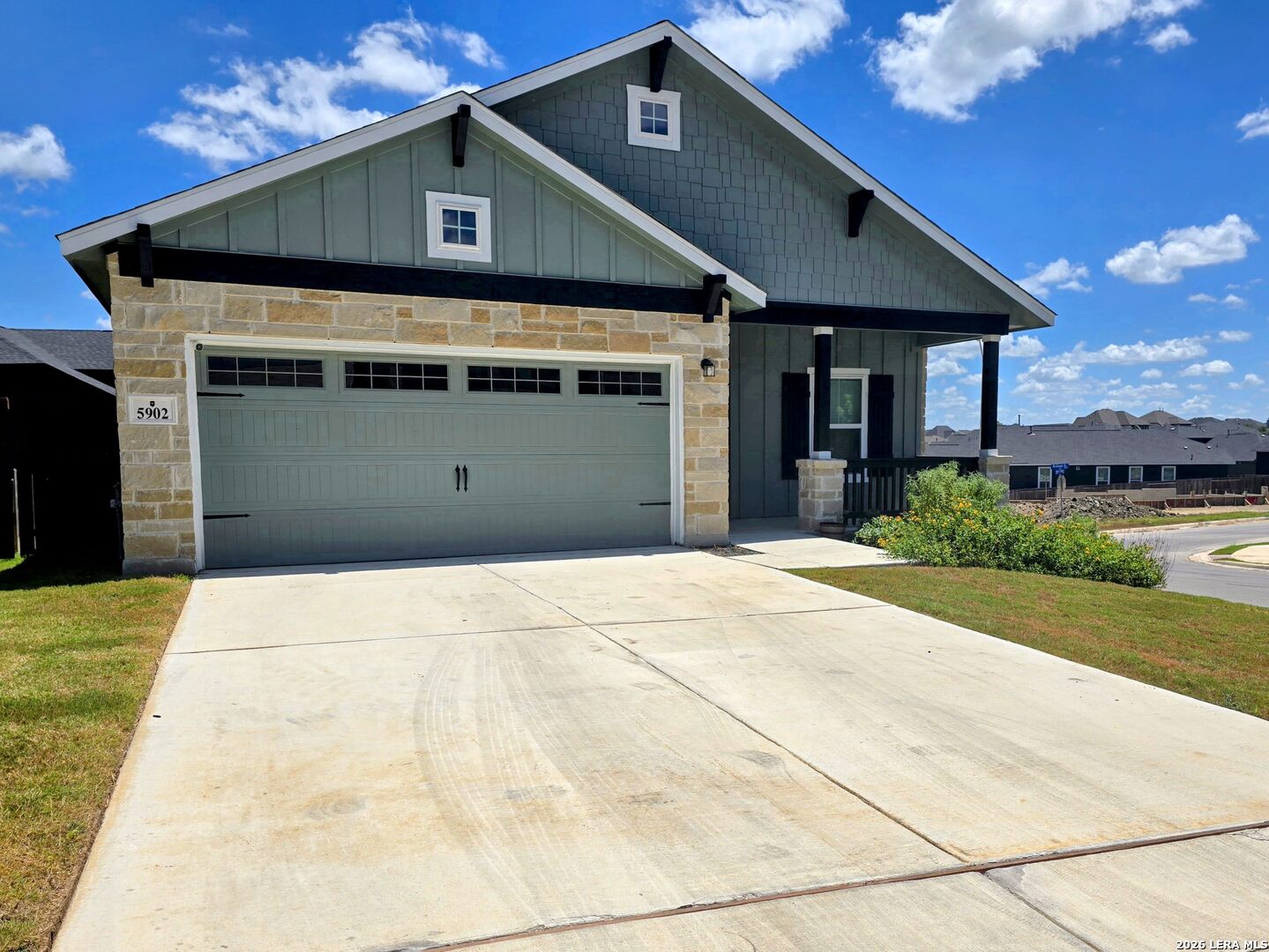 5902 Fannin Pt Listing Cover Image