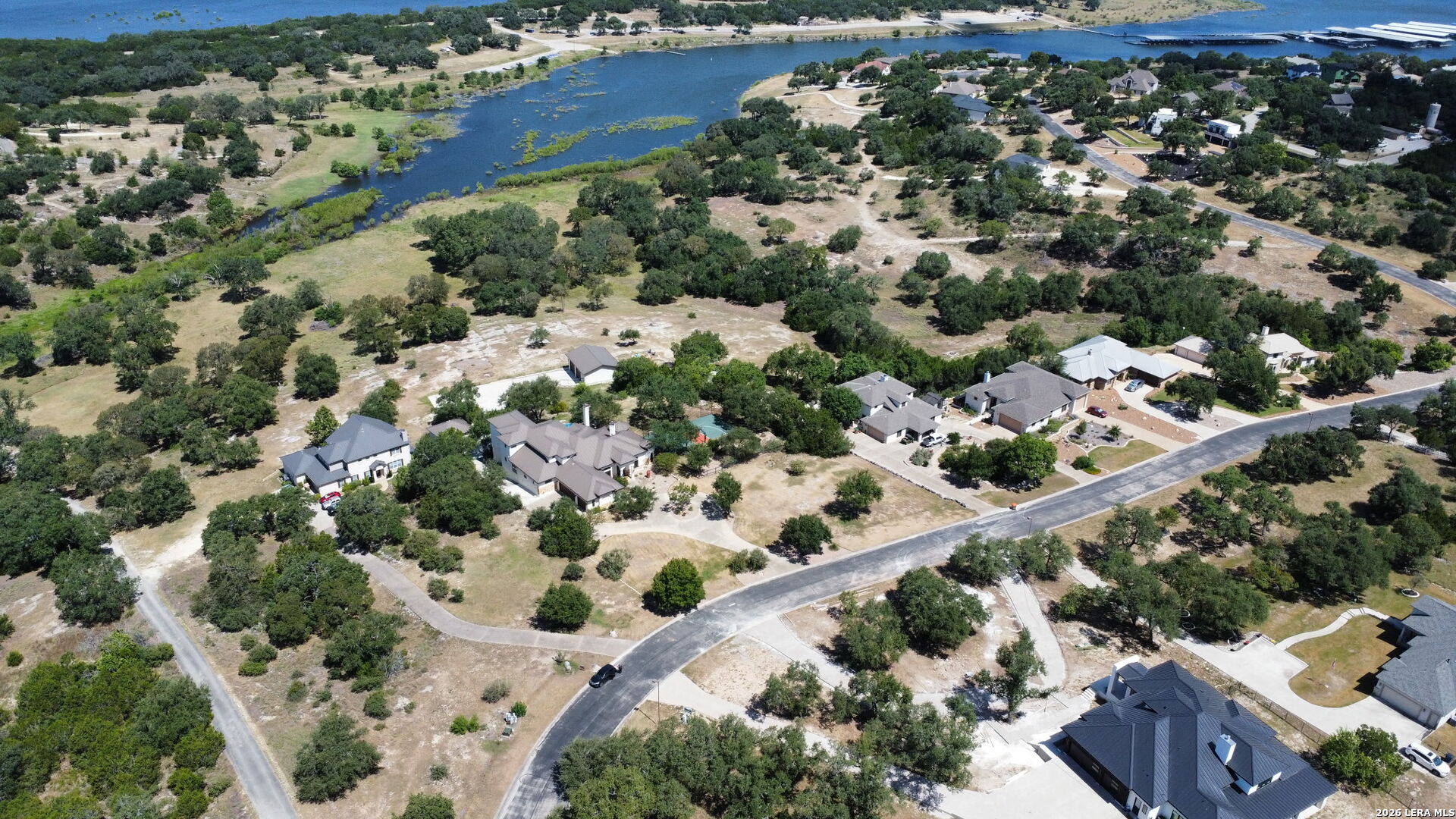 1031 Kings Cove Dr Listing Cover Image