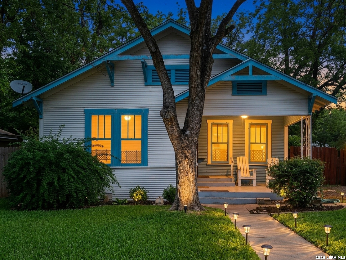 Property photo for 751 Porter St, San Antonio, TX