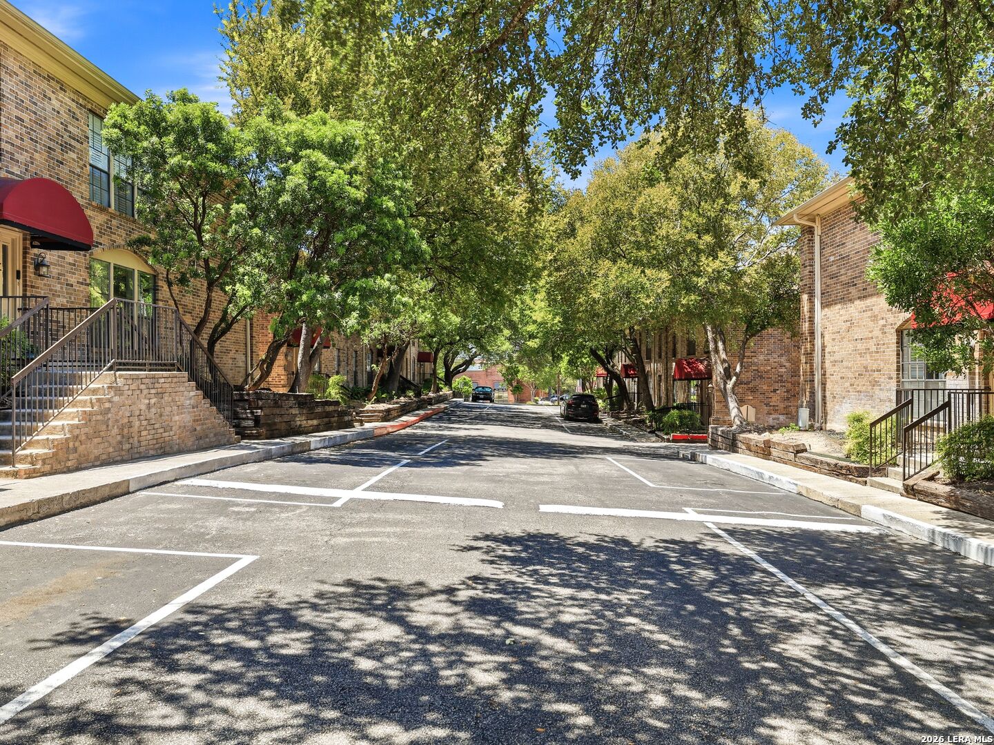 2nd image of 7926 Broadway, San Antonio, TX 78209